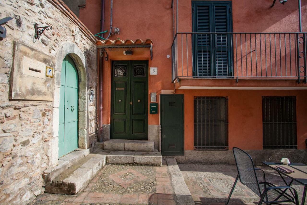Casa Orchidea Azzurra Leilighet Taormina Eksteriør bilde